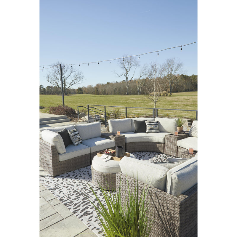 Signature Design by Ashley Outdoor Seating Ottomans P458-814 IMAGE 8