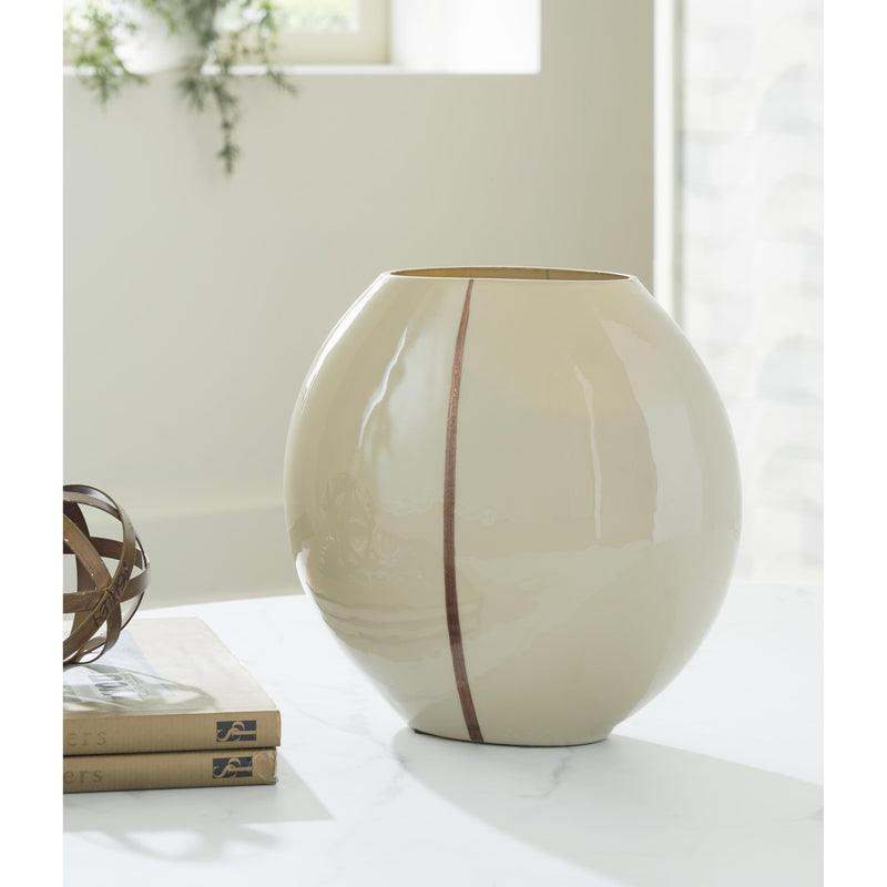 Signature Design by Ashley Home Decor Vases & Bowls A2000701 IMAGE 3