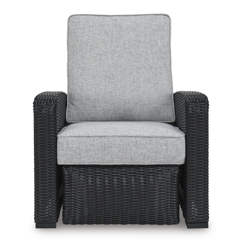 Signature Design by Ashley Outdoor Seating Recliners P792-825 IMAGE 3